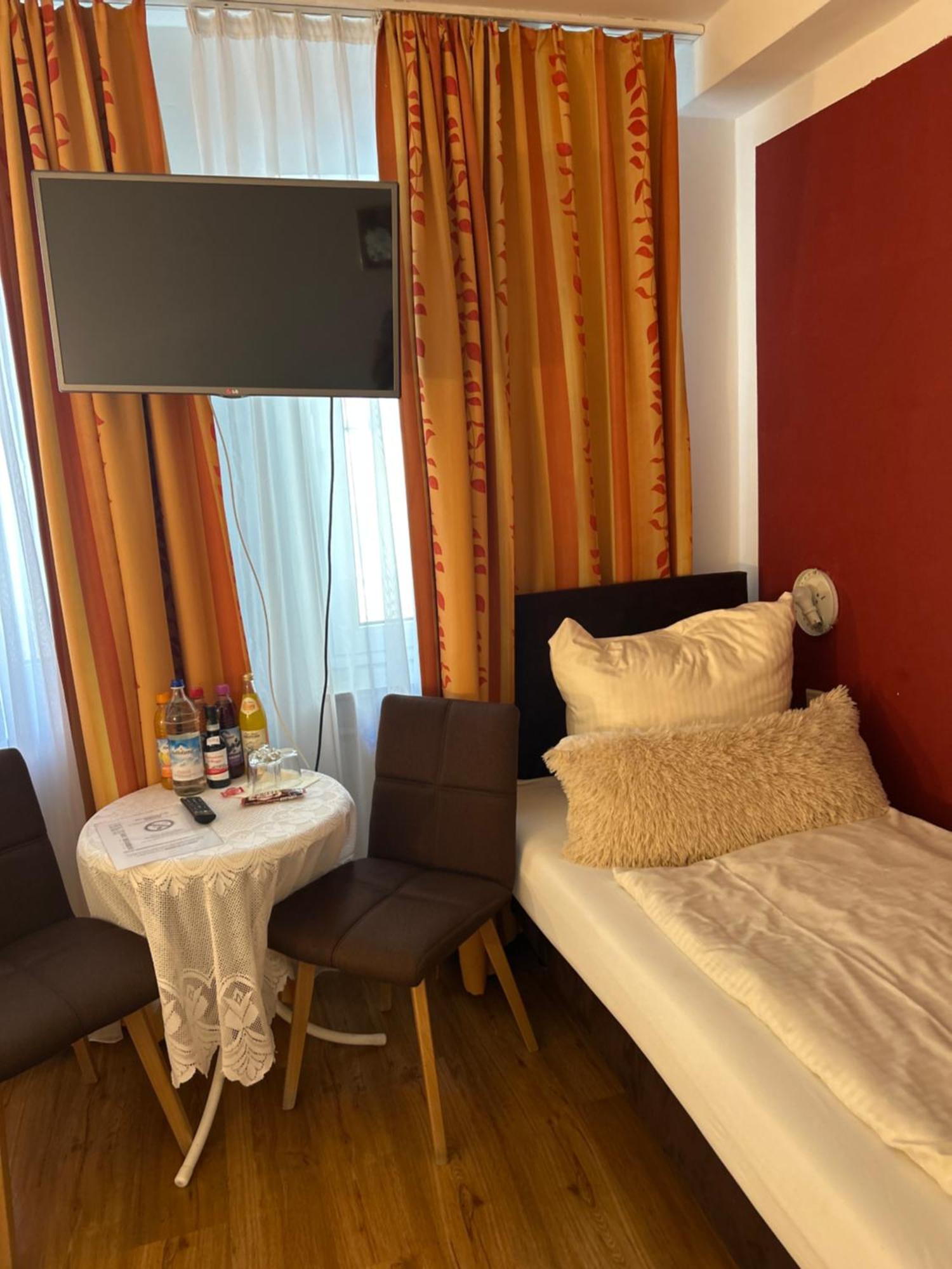 Haydn Guest house